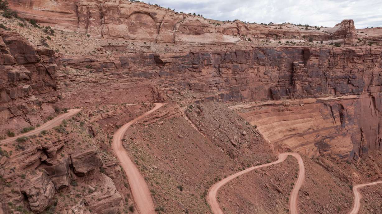 New day-use permits proposed for 2 roads in Canyonlands