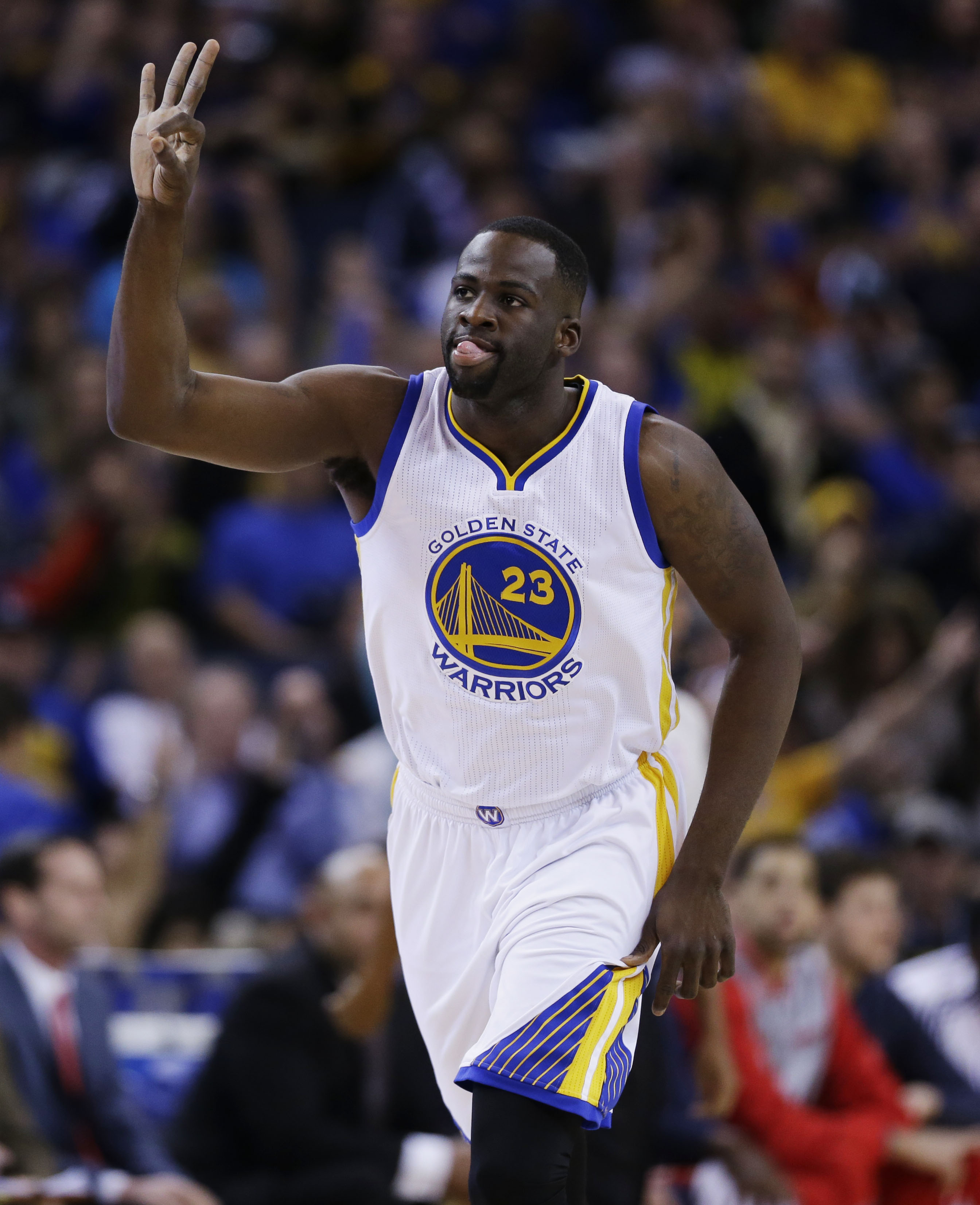 Warriors cruise past Hawks 114-95 for best record in NBA