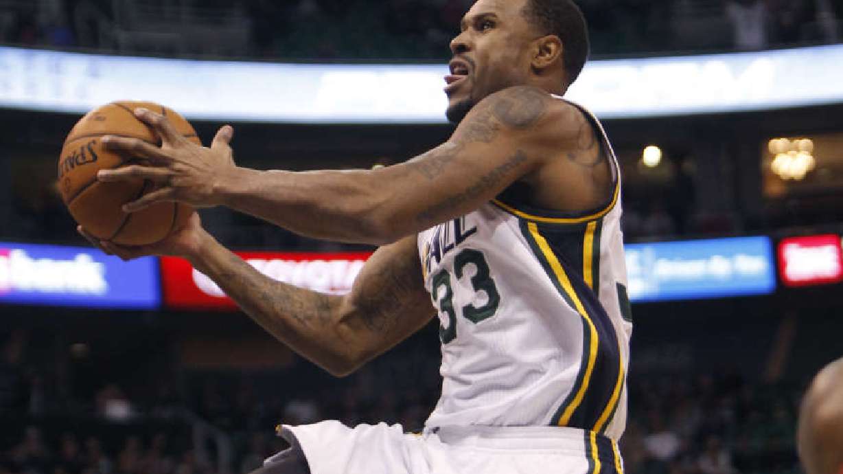 Jazz's Booker becoming the glue for developing team