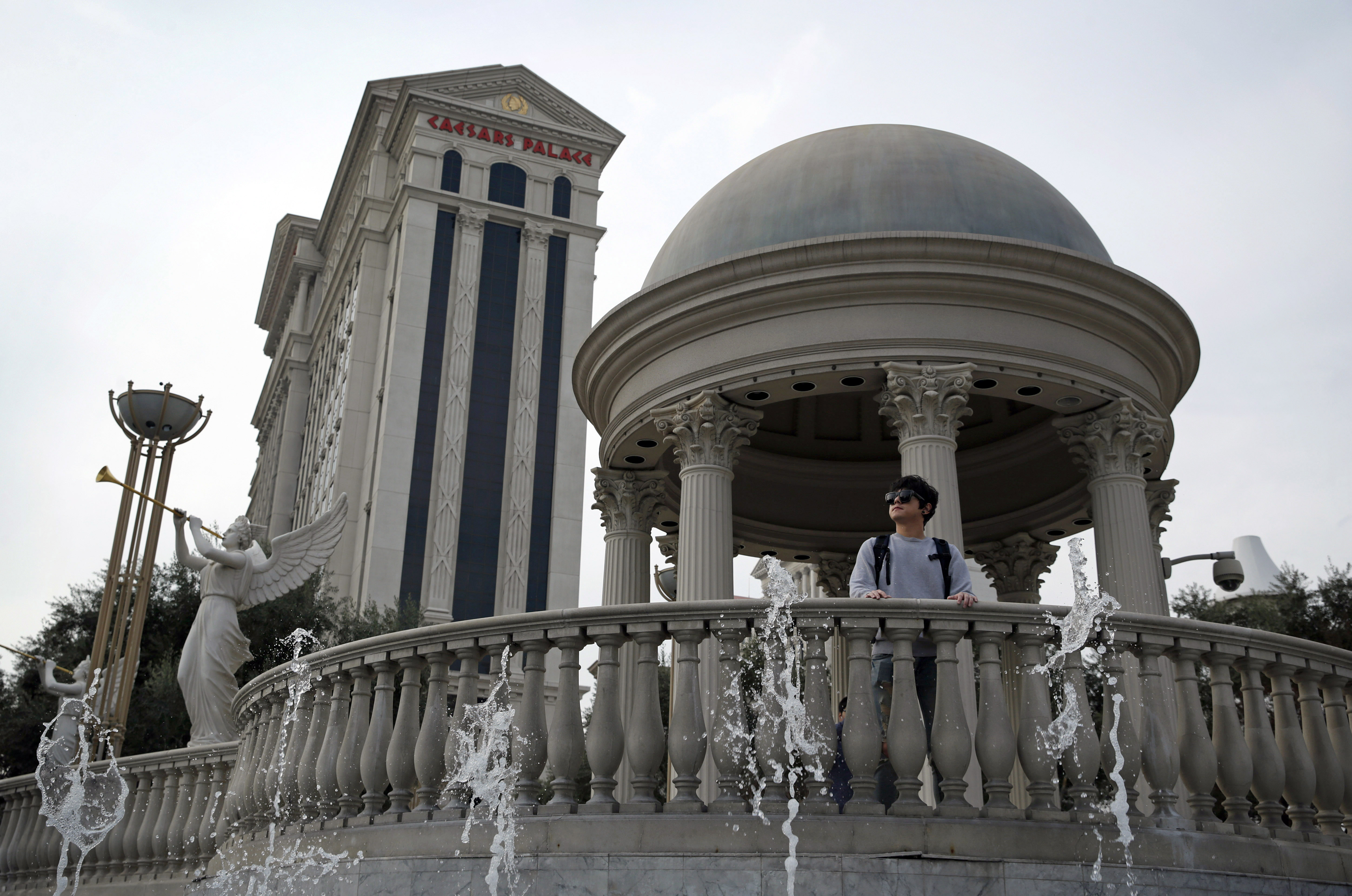 Bankruptcy of debt-heavy Caesars division complex, lengthy