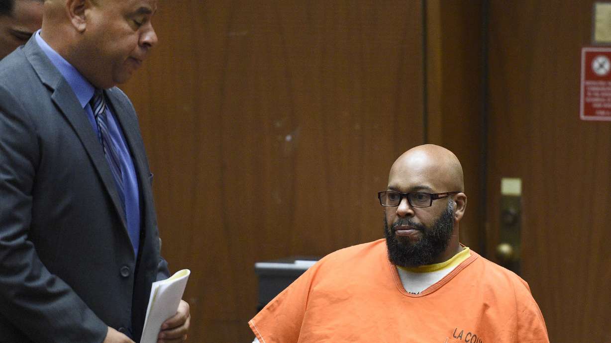 Former rap mogul collapses in court after bail hearing