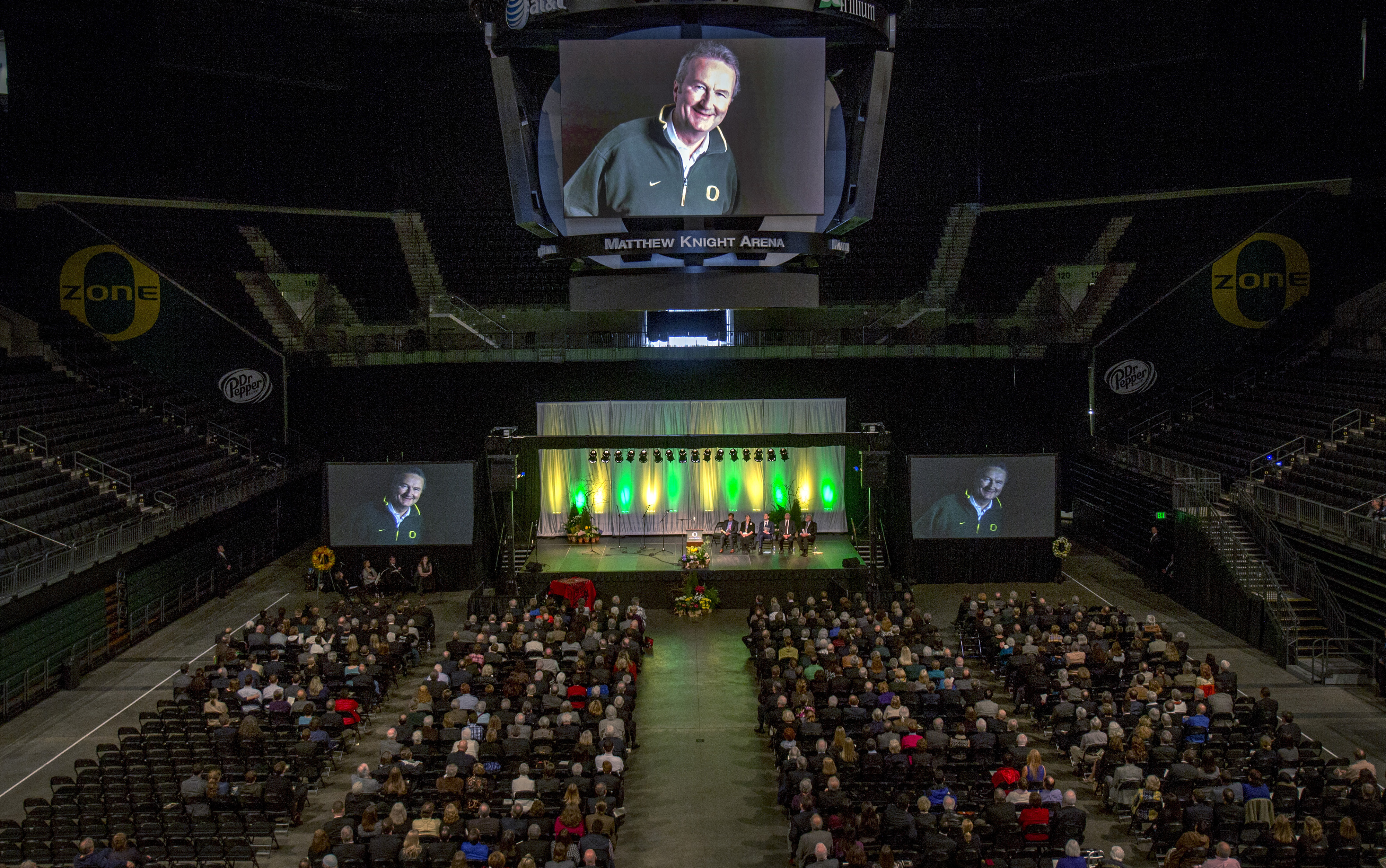 Dave Frohnmayer remembered at memorial in Eugene