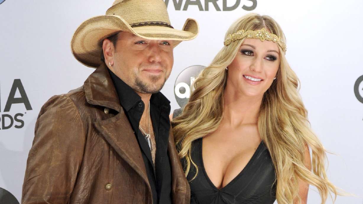 Country star Jason Aldean marries Brittany Kerr