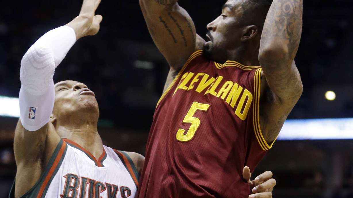 James scores 28, dunk ignites Cavs in 108-90 win over Bucks