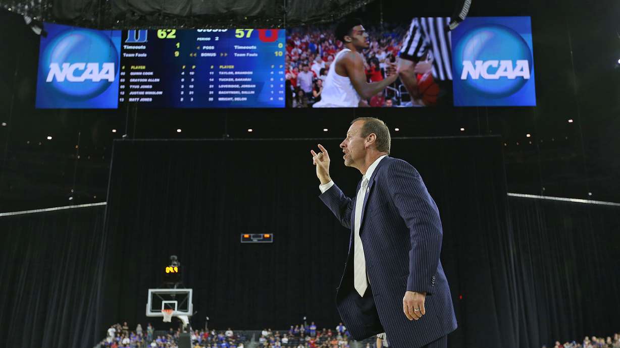 PHOTOS: Utah's Sweet 16 game against Duke