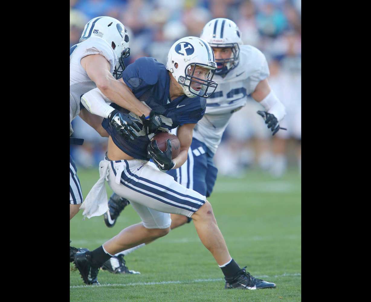 BYU wide receiver Chase Frei (86) makes a catch during the Spring football game in Provo Friday, March 27, 2015. (Jeffrey D. Allred/Deseret News)