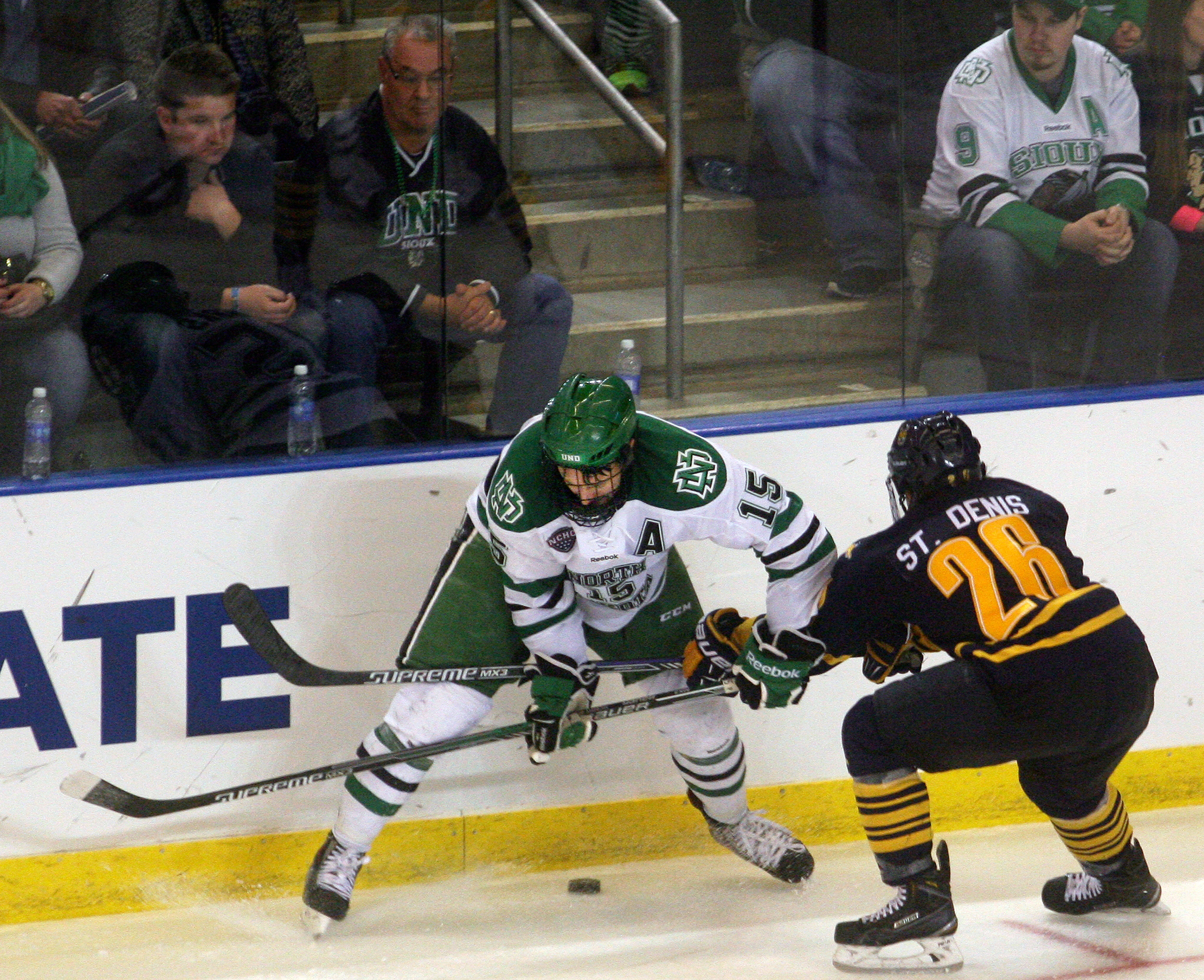 Rowdy fans vs. noise famine at NCAA hockey regional sites