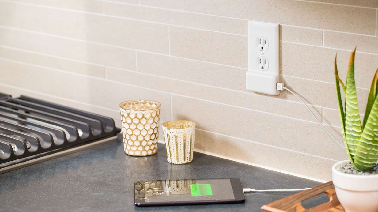 Local team's USB-charging outlet quickly smashes Kickstarter goal