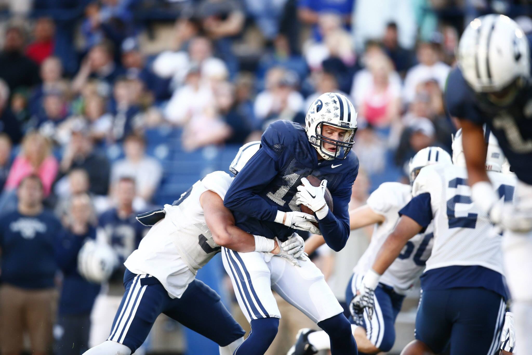 Defense gaining confidence, offense trying to avoid complacency during last week of spring practices