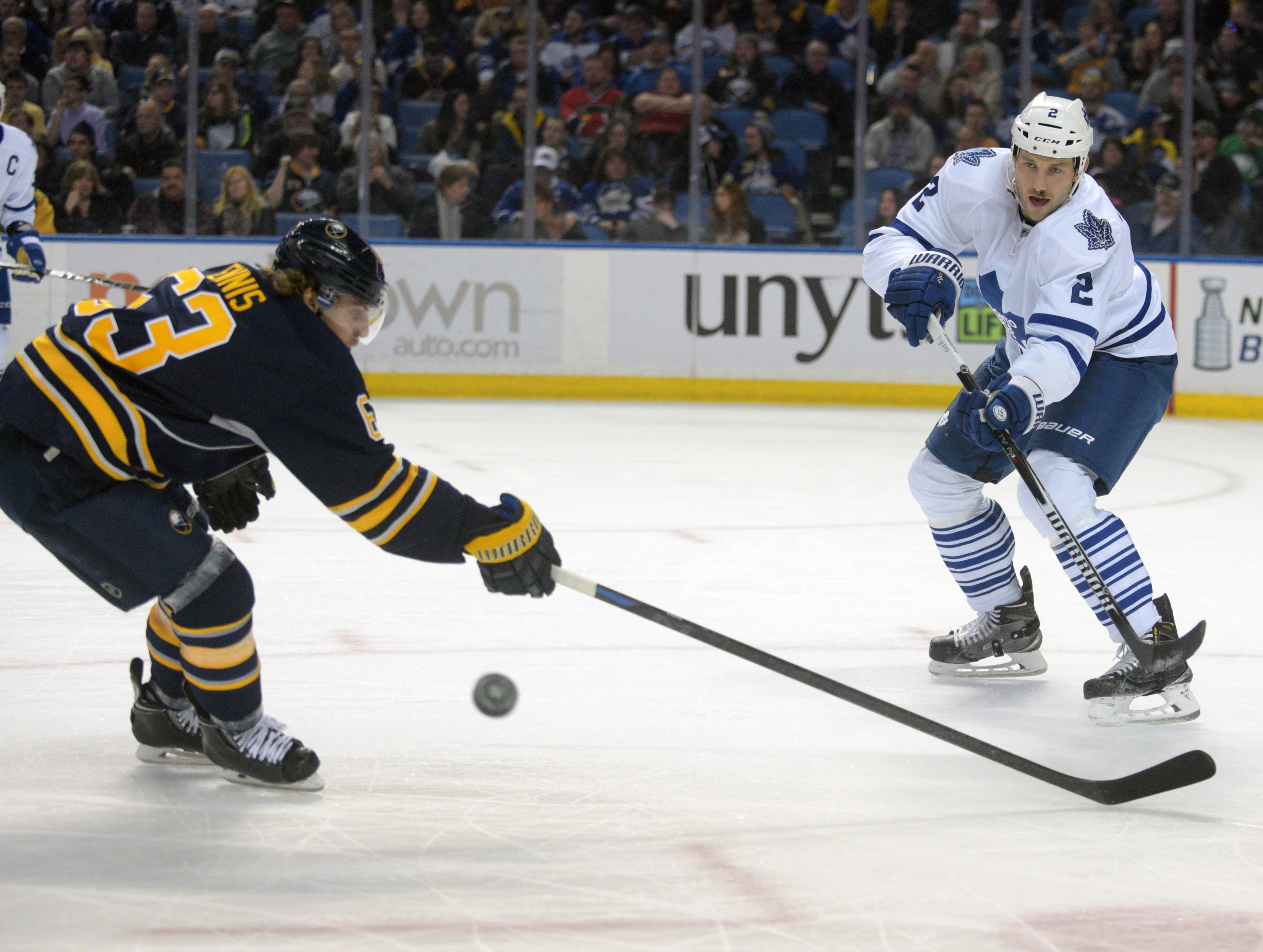 Sabres rally back to beat Maple Leafs 4-3