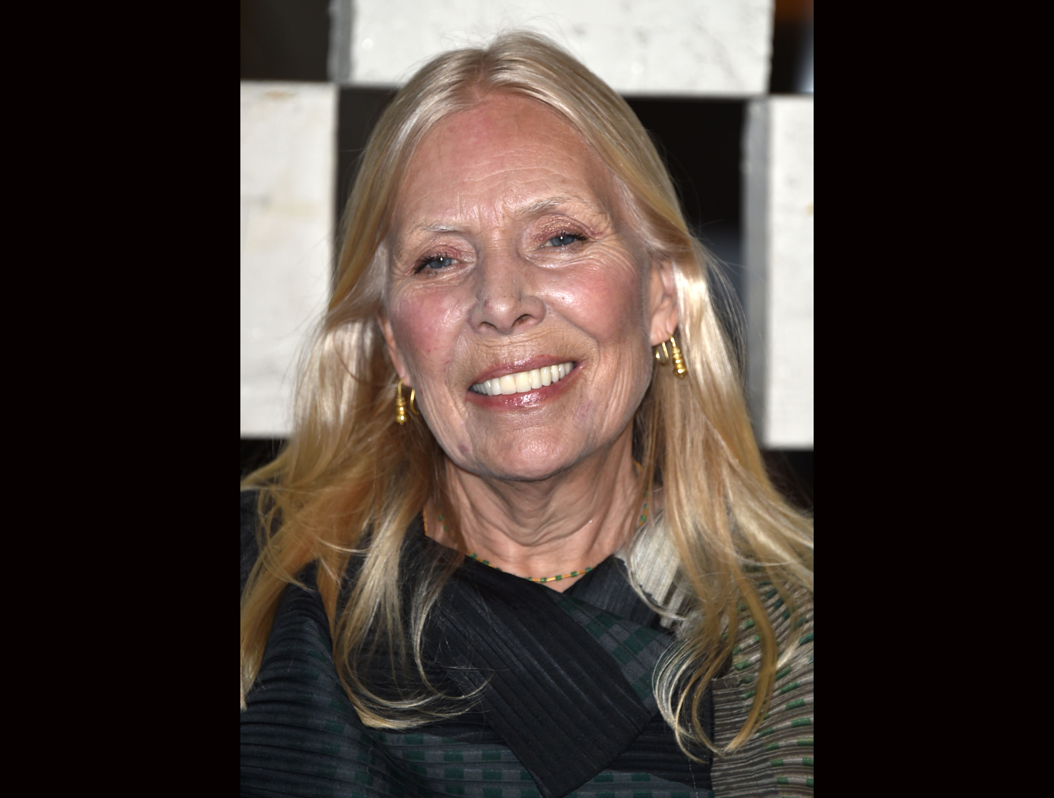 Joni Mitchell fans sending good vibes to hospitalized singer