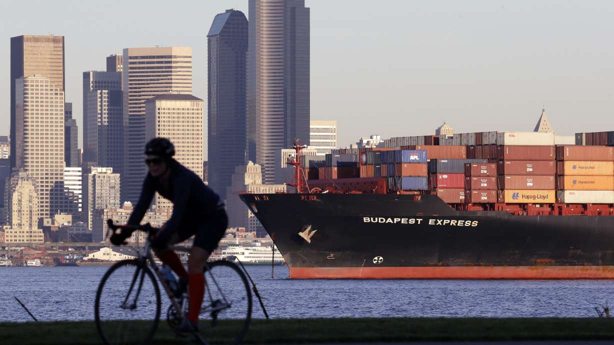 US trade gap narrows as exports fall but imports drop more