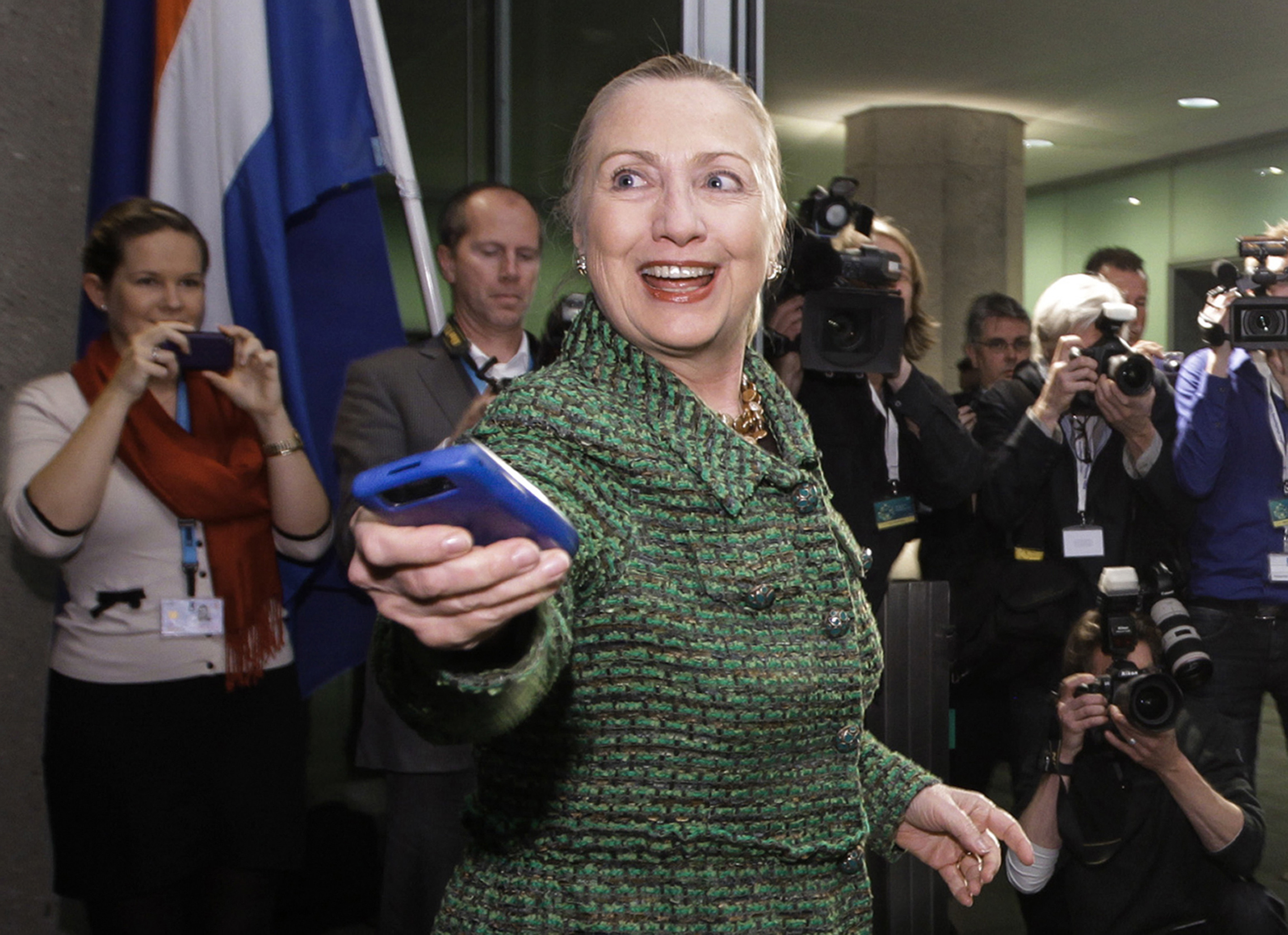 Senate Republican: Clinton emails 'probably' broke law
