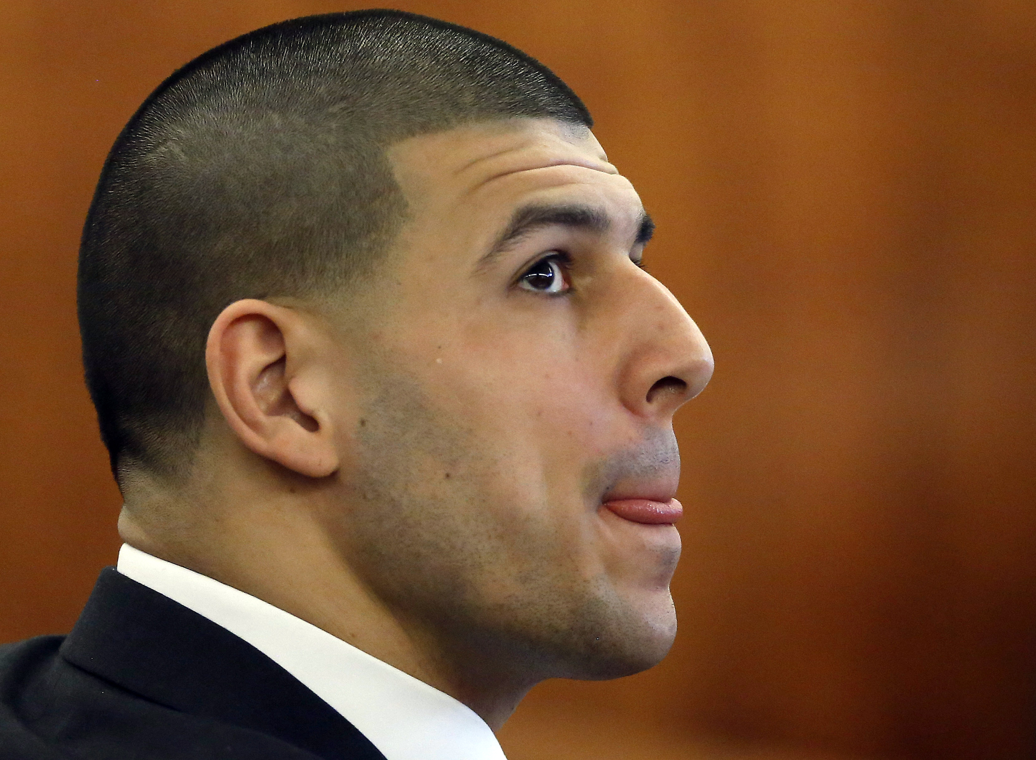 Judge rules on jury instructions in Hernandez murder trial