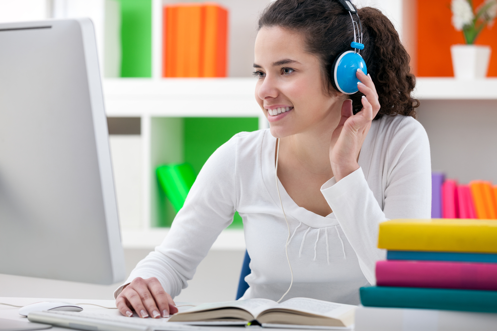 6 myths about online schooling debunked