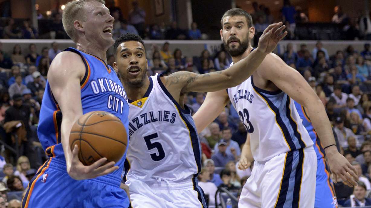 Green scores 22 points to lead Grizzlies over Thunder 100-92