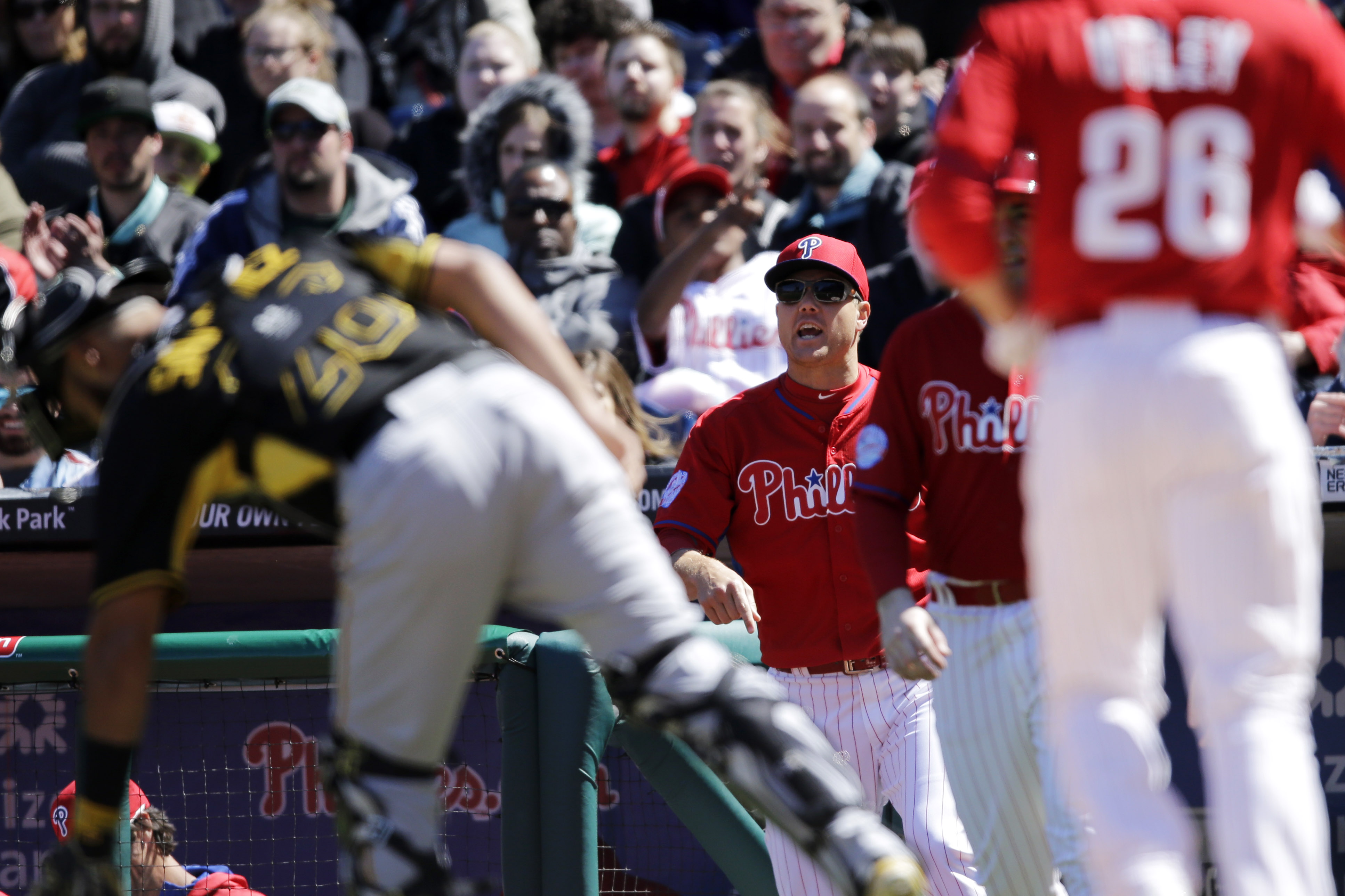 Utley, Buchanan lead Phillies over Pirates 6-4