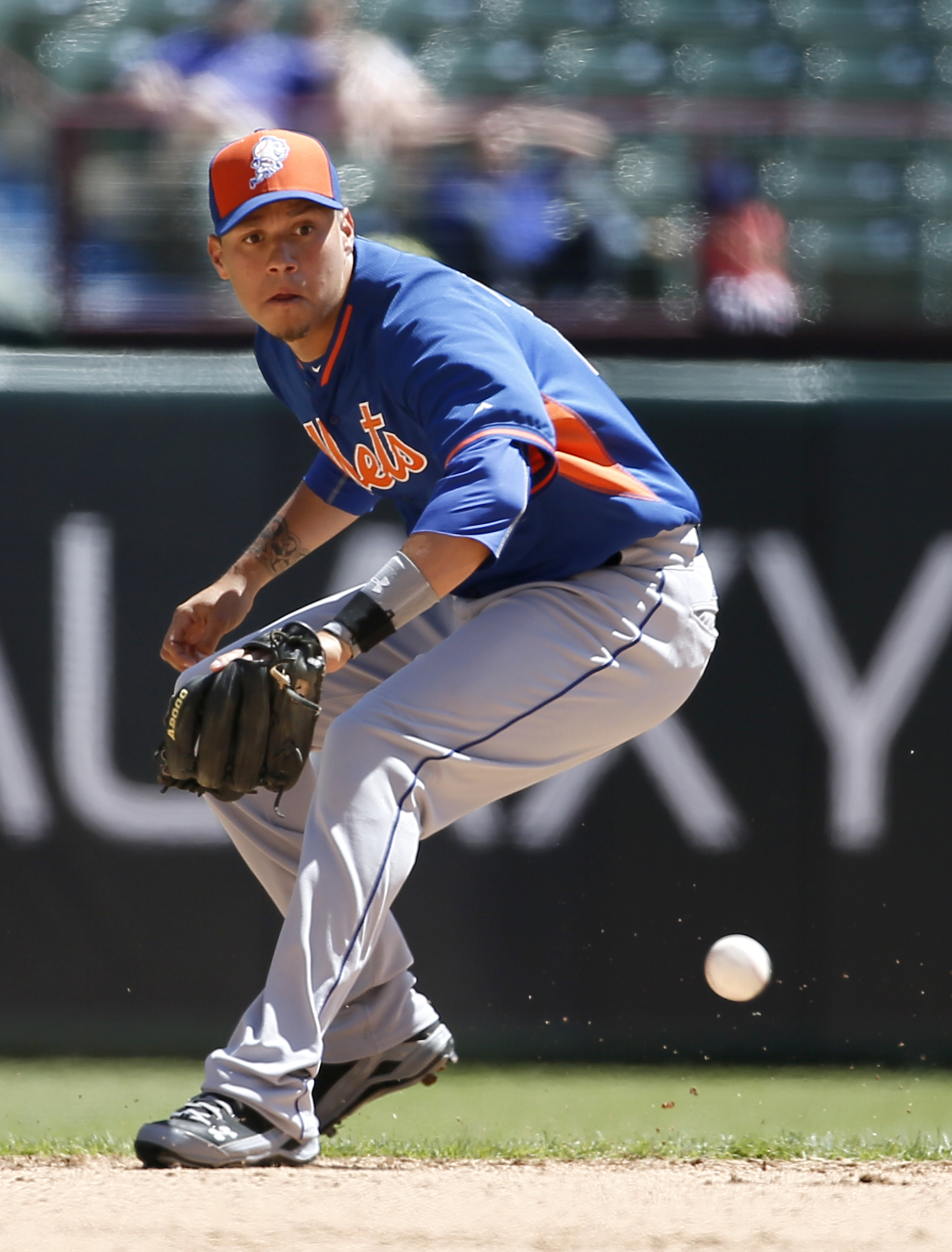 Mets grand slam leads to 4-4 tie against Rangers
