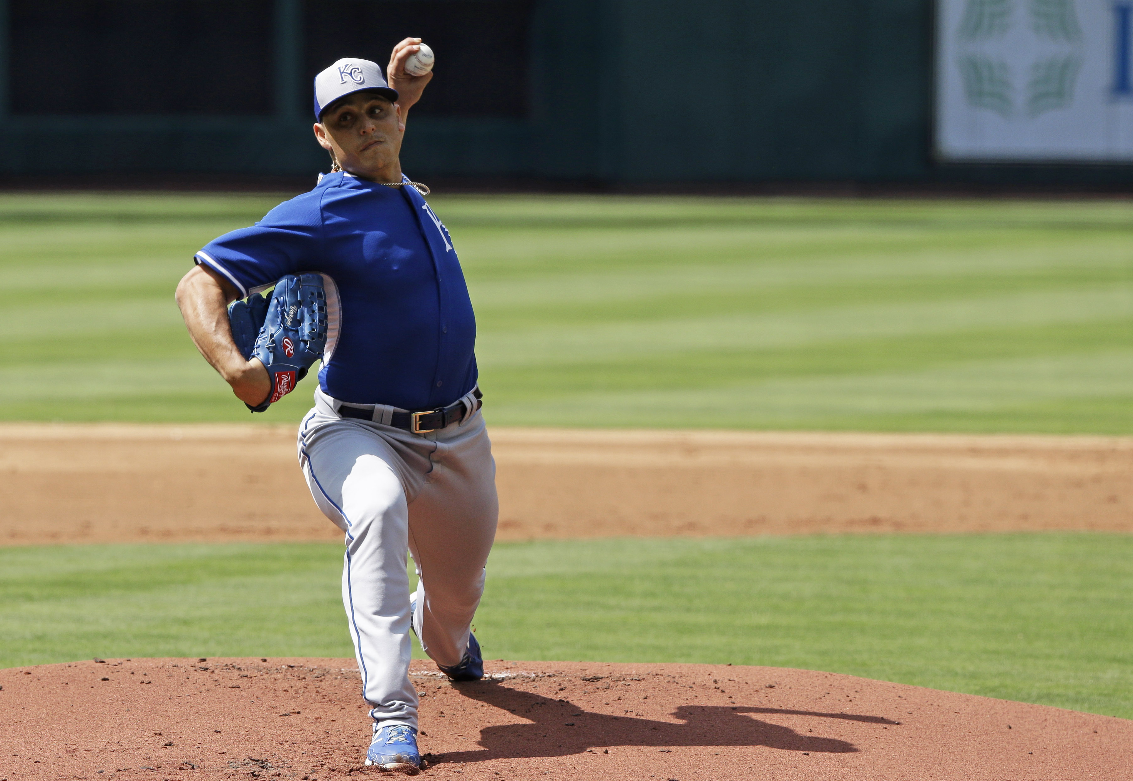 Royals beat Astros 3-1 in exhibition finale