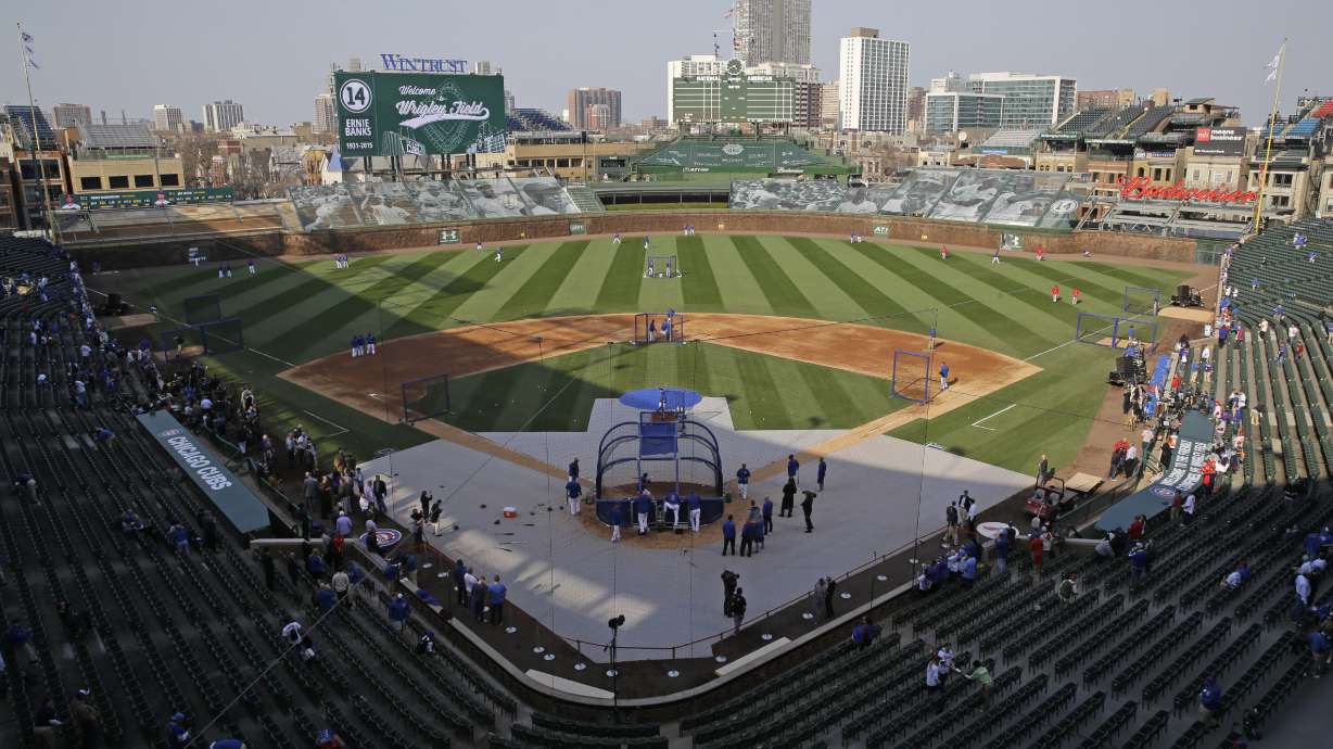 Cubs give Banks high-definition tribute with new videoboard