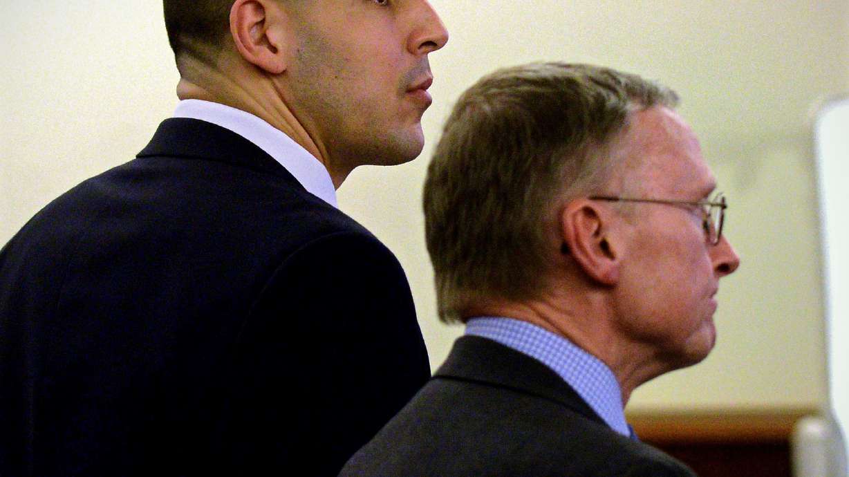 Defense attorney: Ex-NFLer Aaron Hernandez witnessed killing
