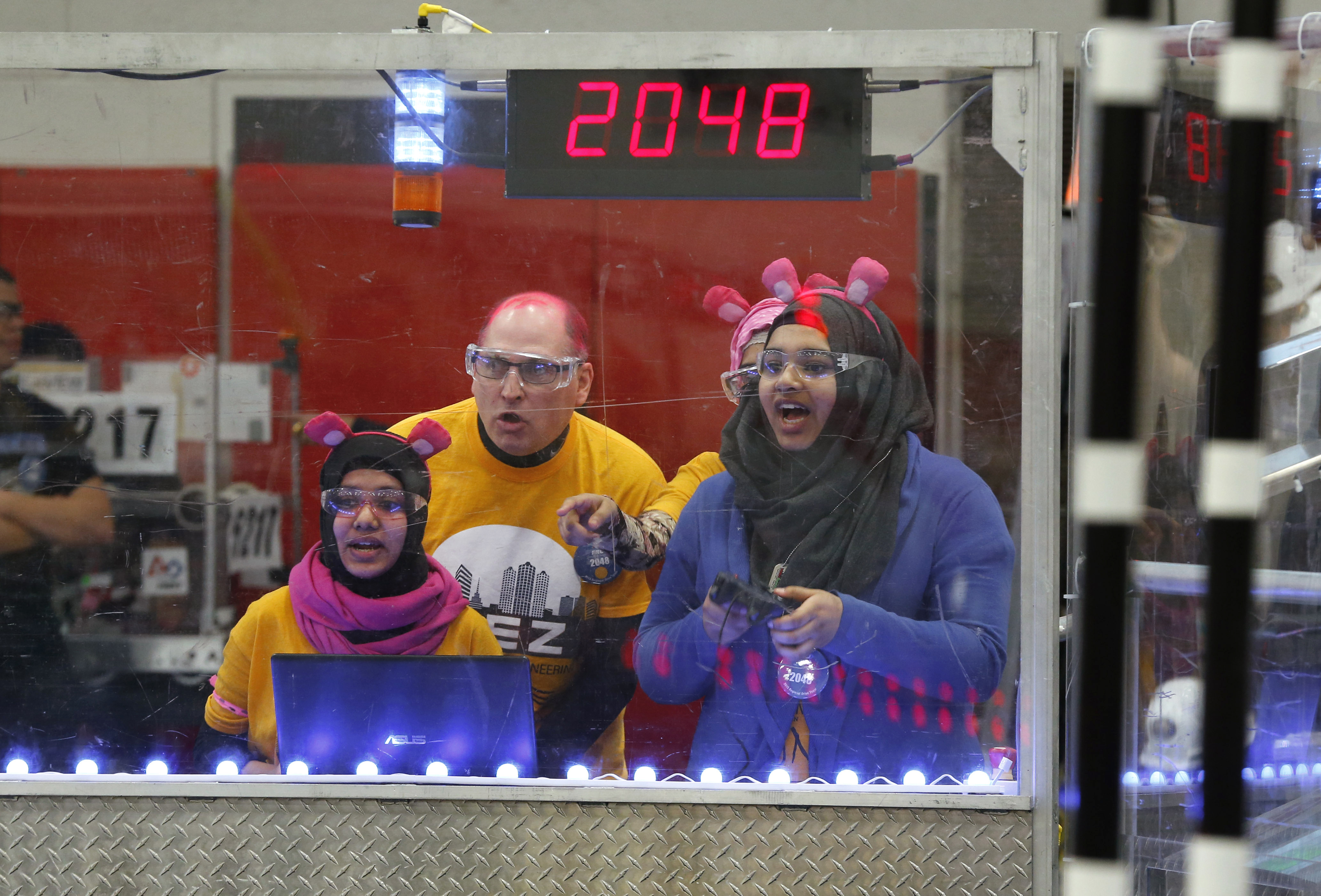 College tie-ins allow more to join Michigan robotics craze