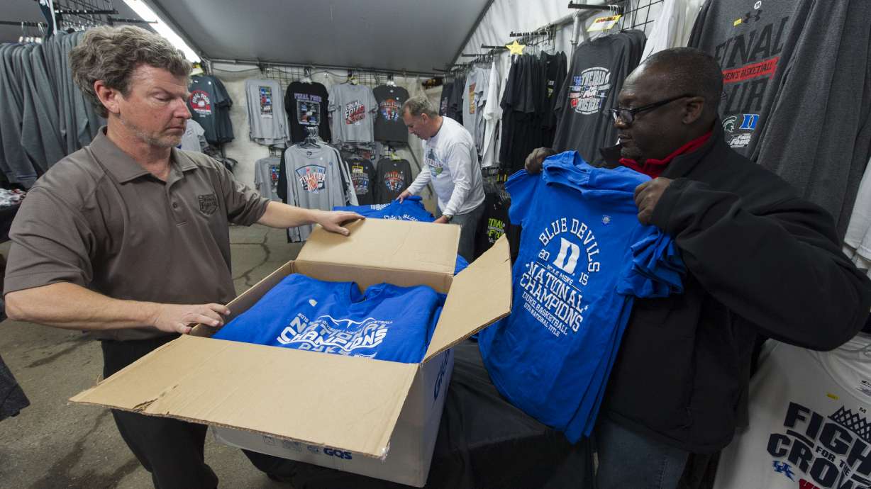 Cameron Crazy: Duke returns home for latest title party