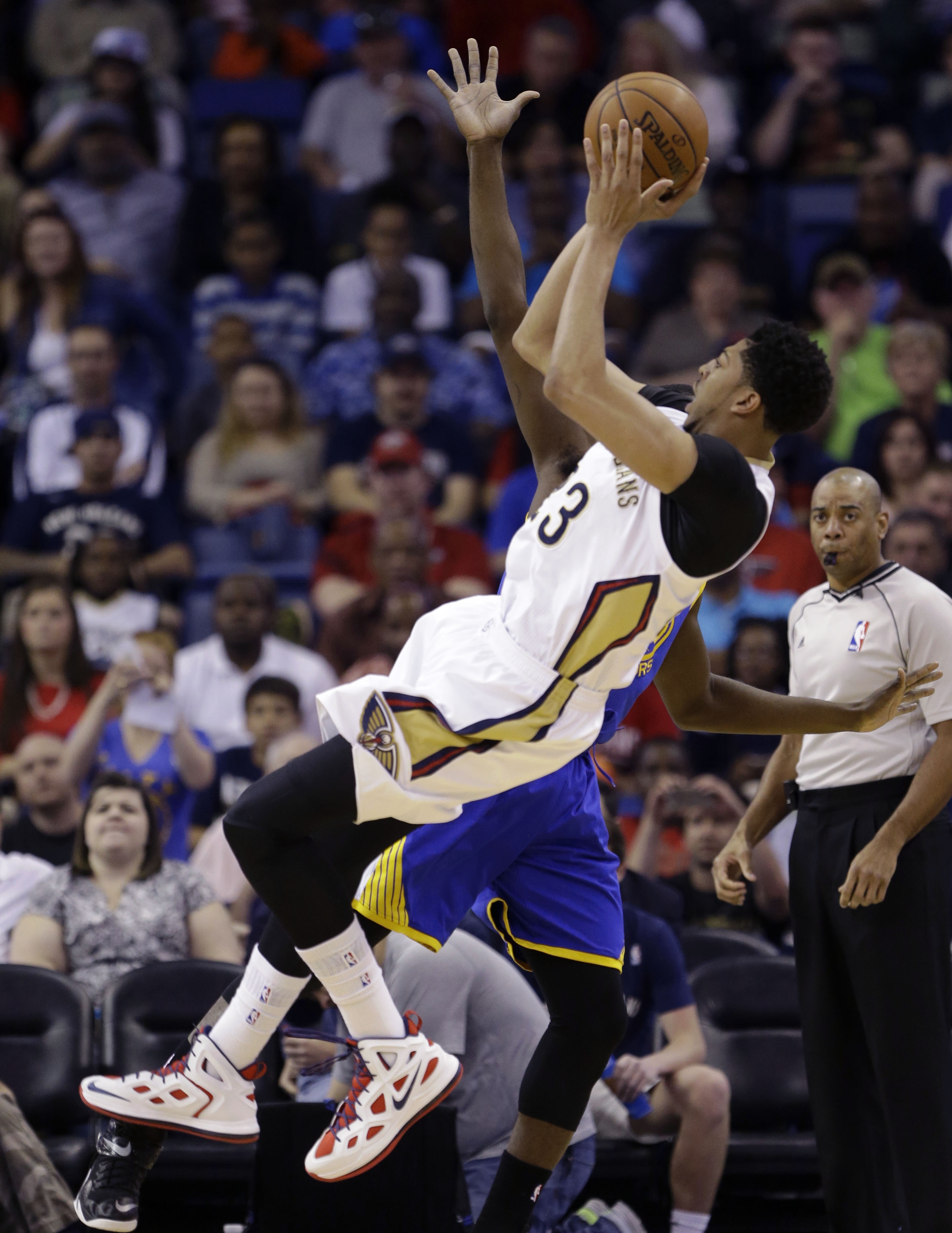 Pelicans beat Warriors 103-100, move into 8th spot