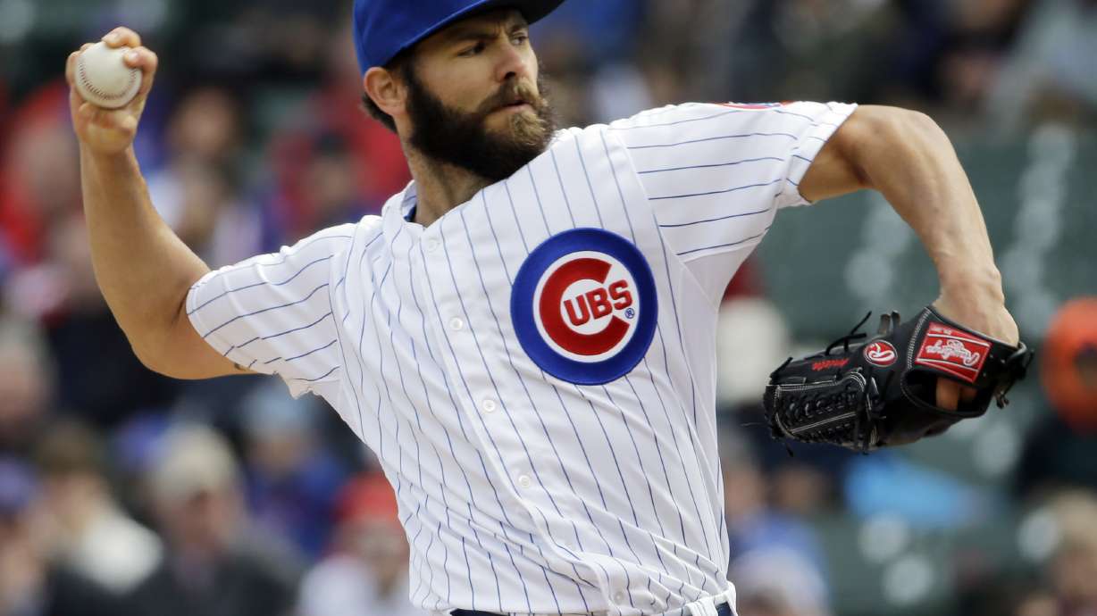 Arrieta, Castro lead Cubs over Cardinals 2-0