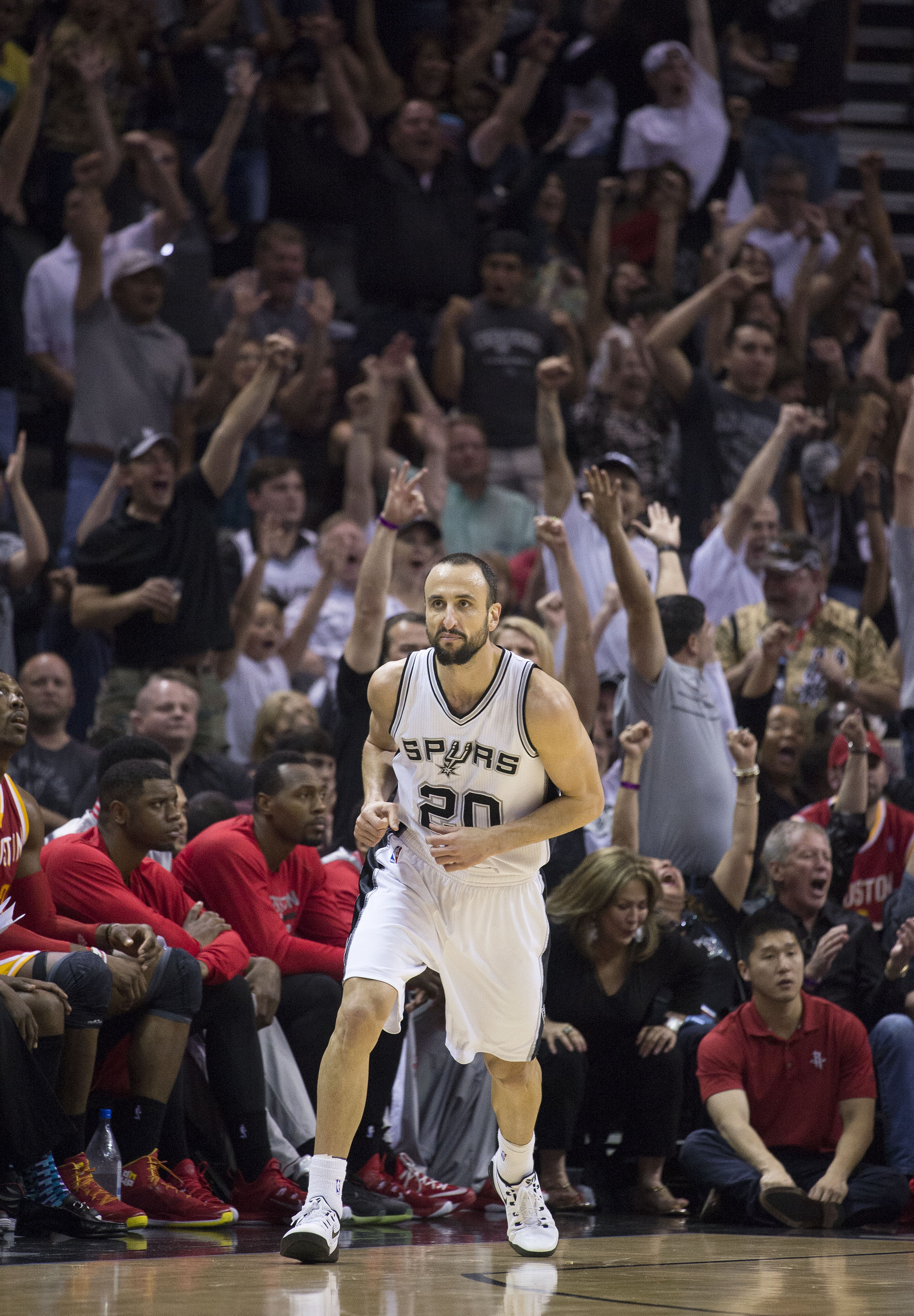 Spurs beat Rockets 110-98 for 9th straight victory