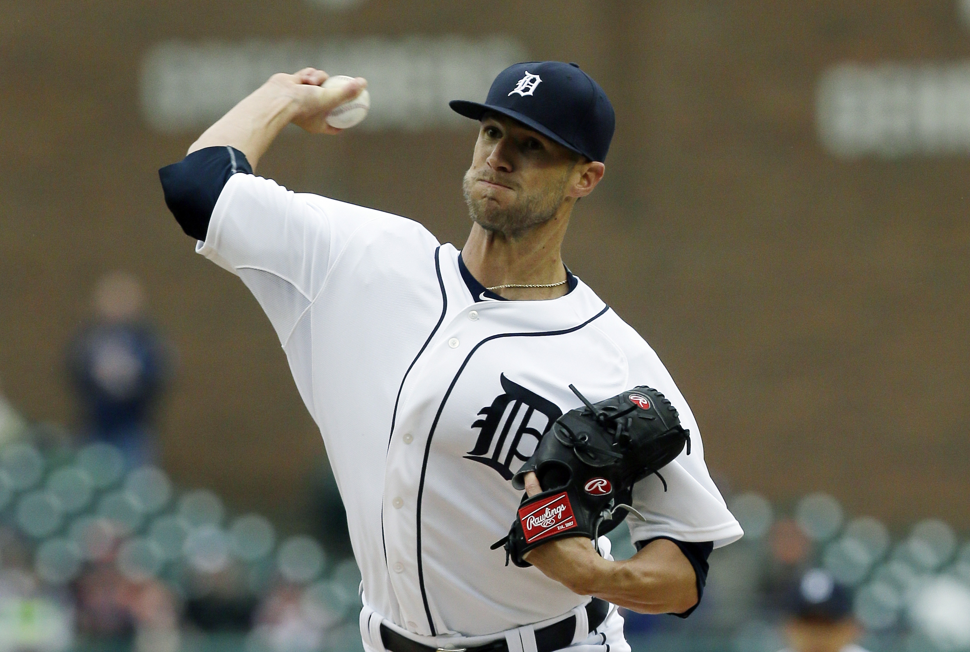 Tigers set AL shutout record to start season, beat Twins 7-1