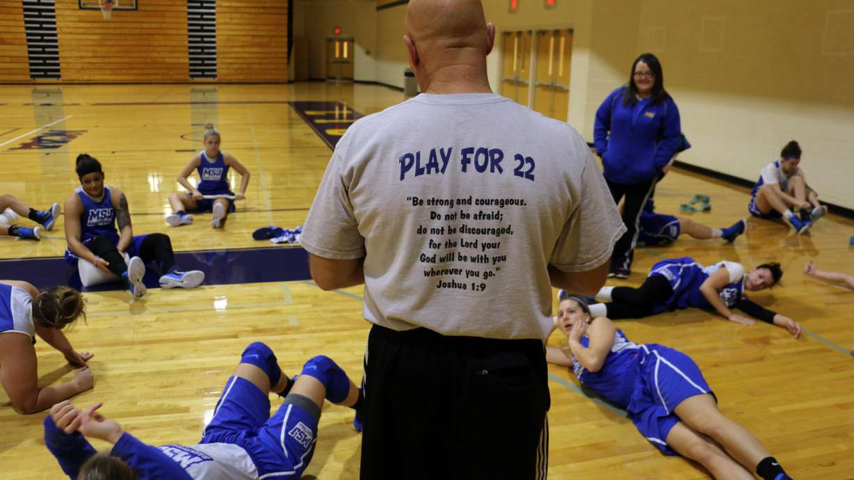 Coaching Lauren: Coach reflects on year before Hill's death