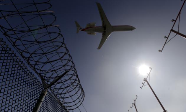 Monedas abandonadas en aeropuertos de EEUU: 76.000 dólares