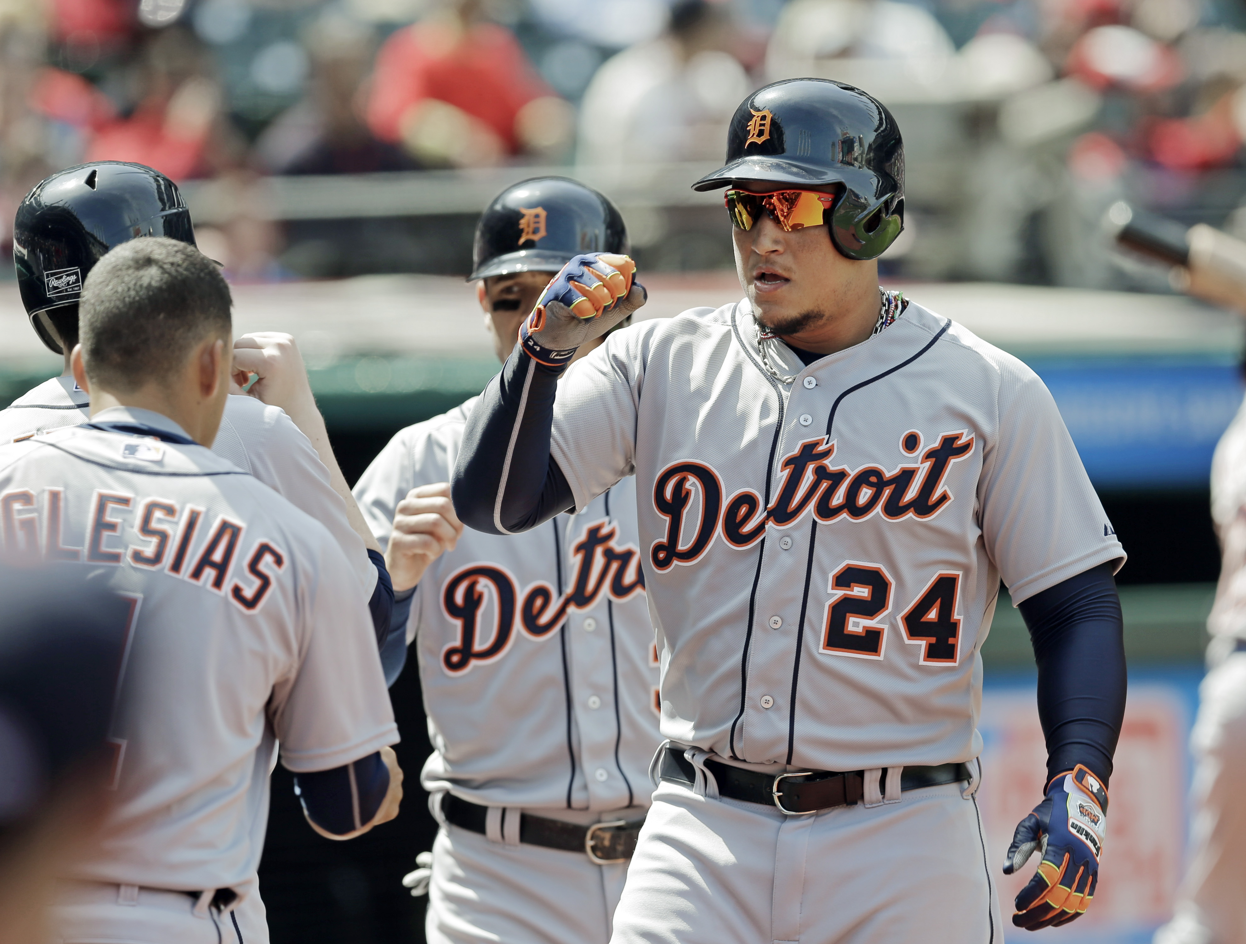 Cabrera rocks Cleveland, hits 2 homers in Tigers' 8-5 win