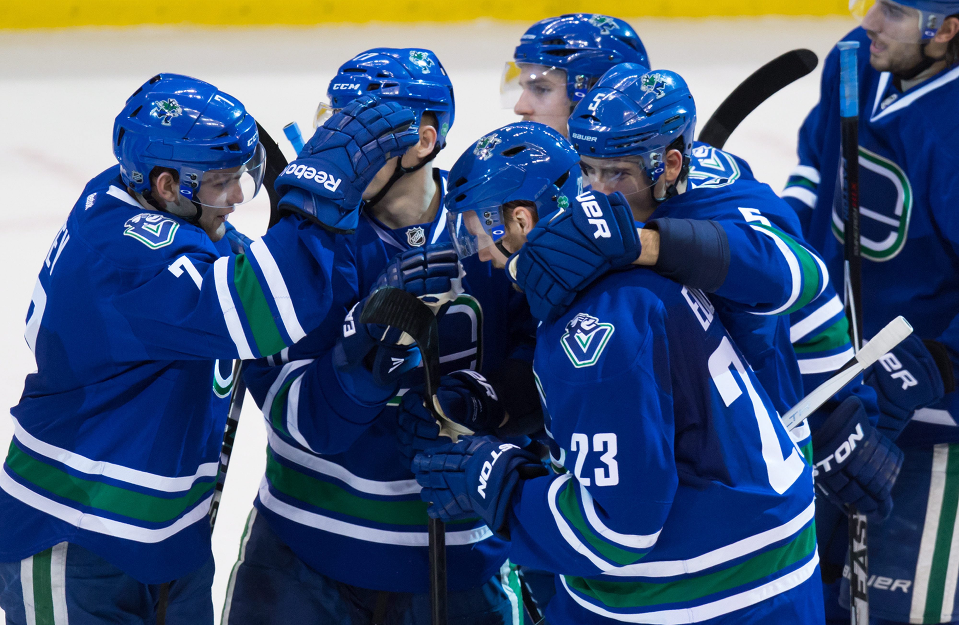 Canucks may go with Eddie Lack in goal