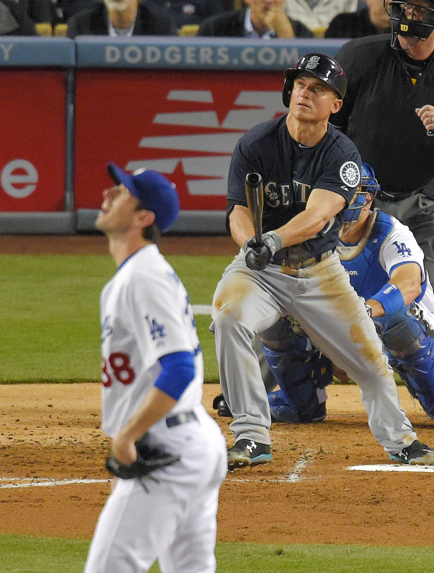 Dodgers beat Mariners 6-5 in 10 innings