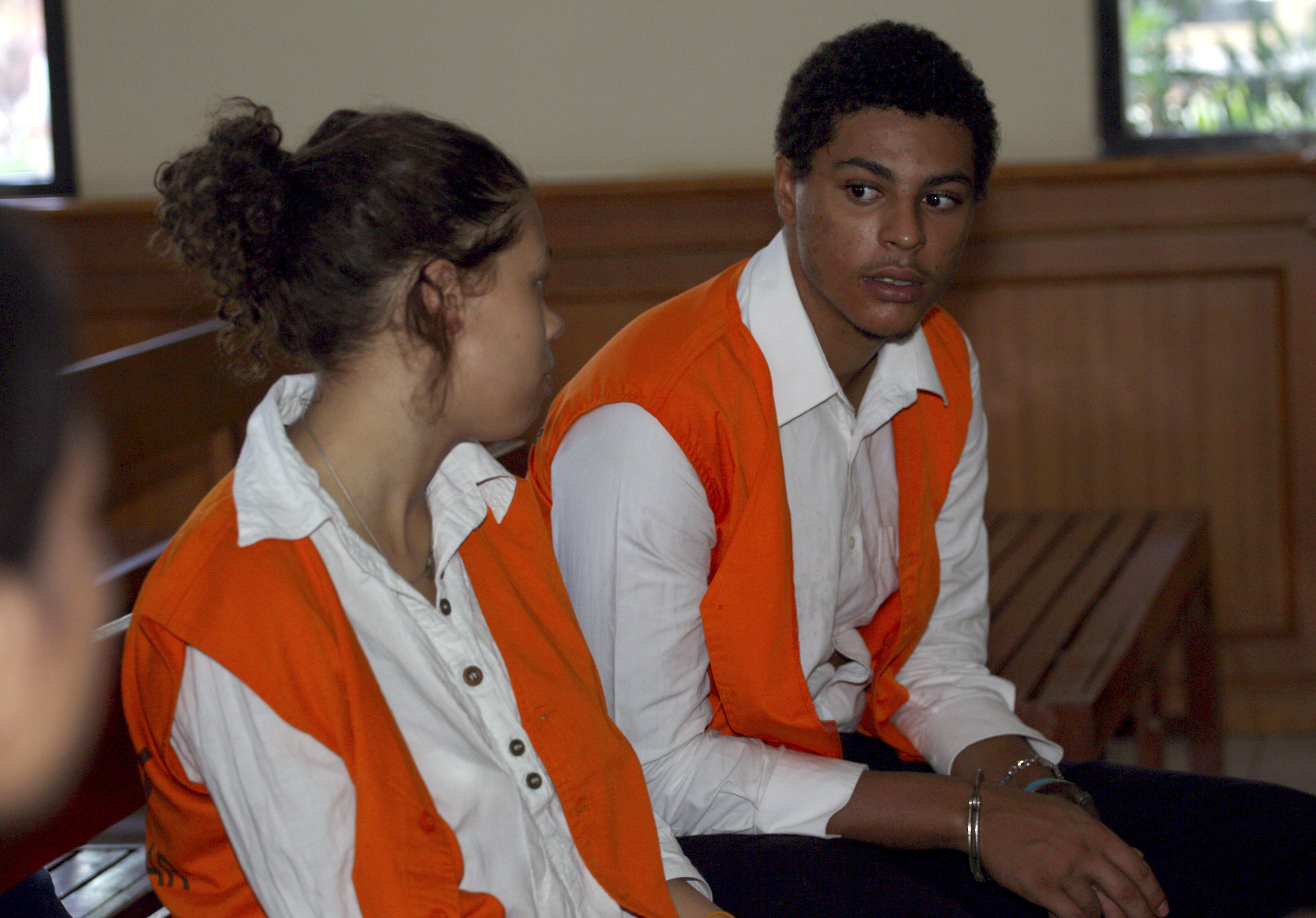Lawyers seek lenience for US couple in Bali murder trials