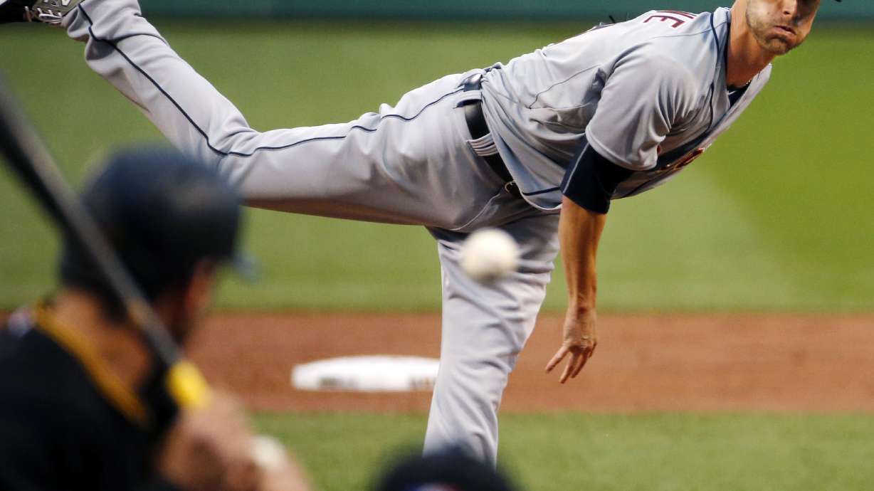 Greene throws 8 strong innings as Tigers beat Pirates 2-0