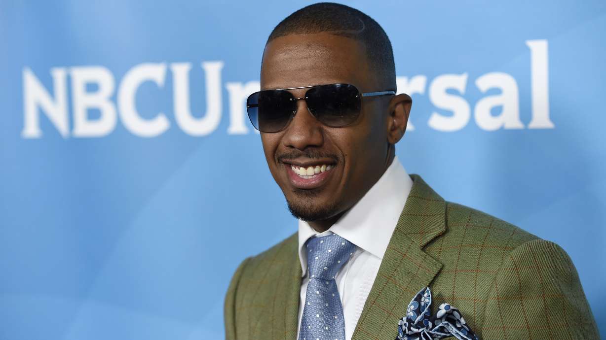 Steinem, Cannon among readers at poetry benefit