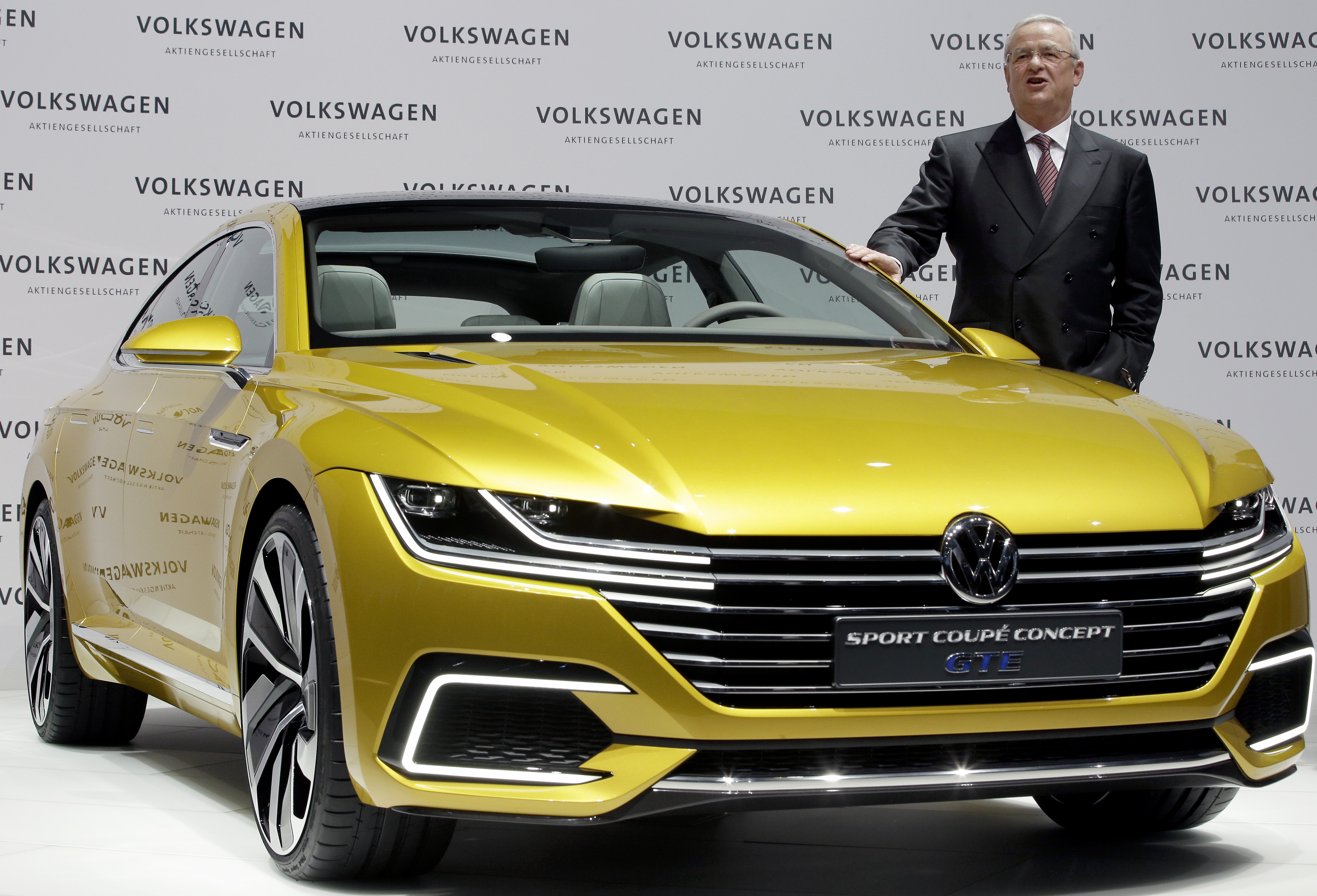 Reports: VW board meeting amid leadership spat