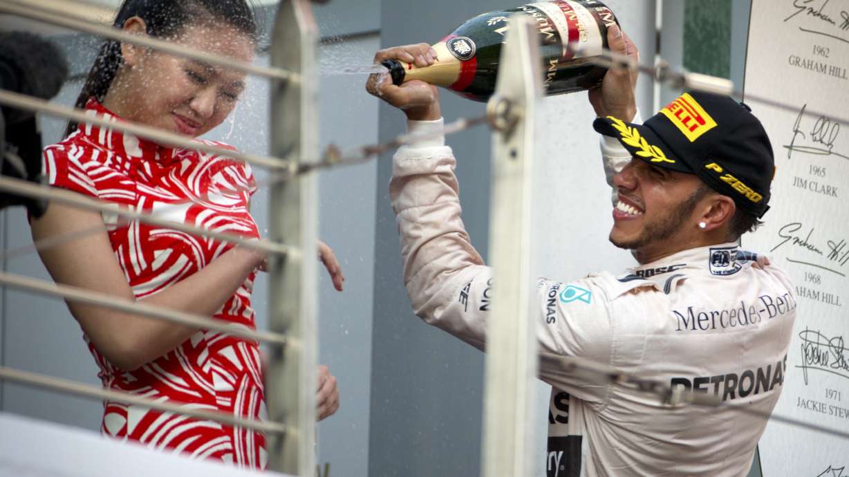 Hamilton defends his Champagne celebration after criticism