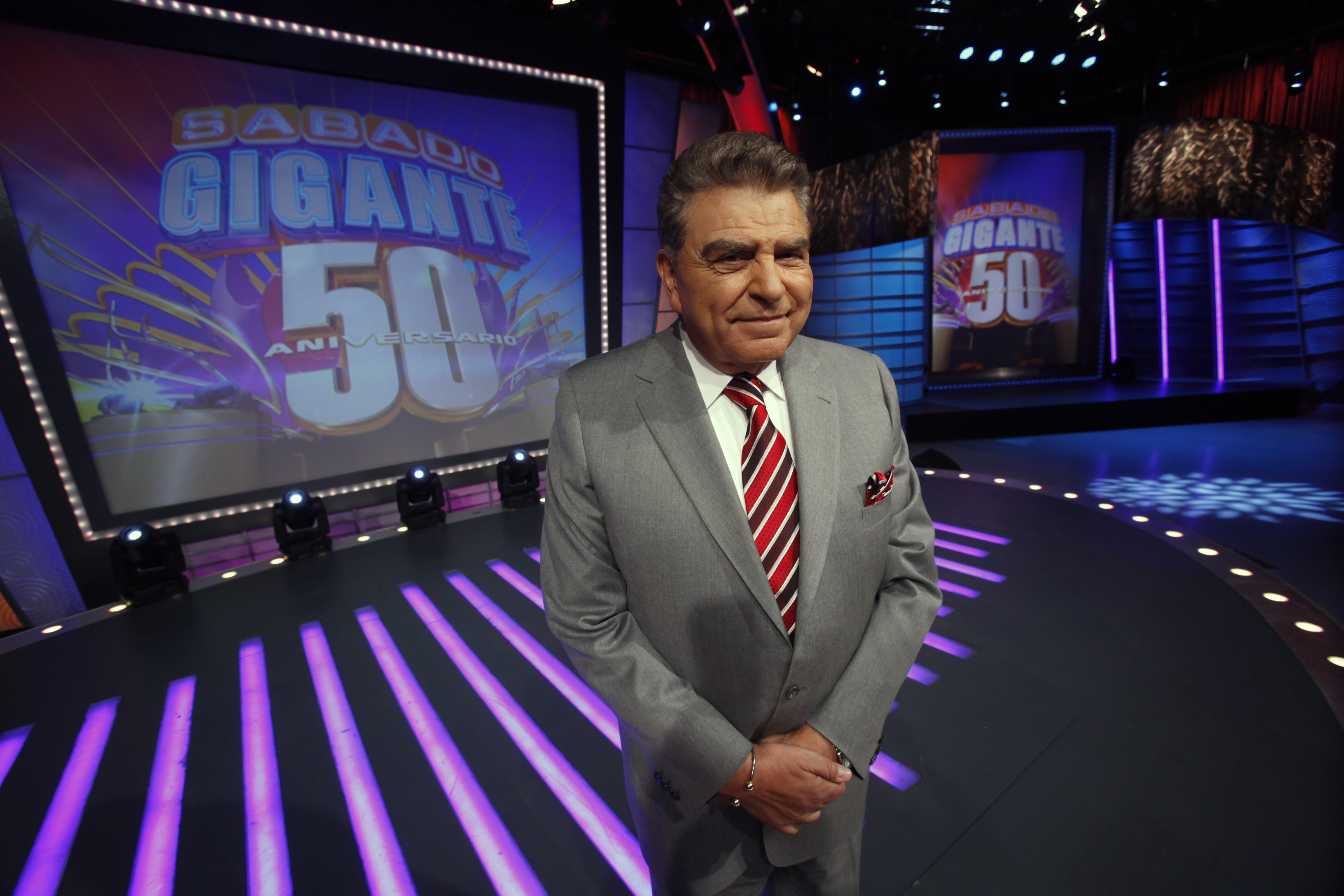 Spanish language 'Sabado Gigante' ends 53-year run