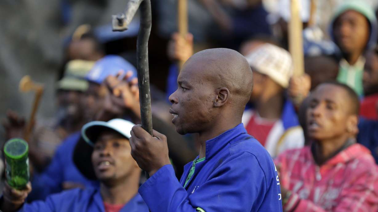 South Africa faces crisis over anti-immigrant attacks