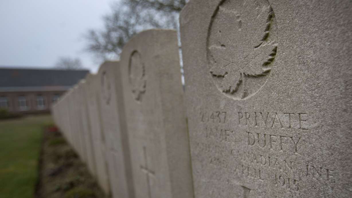 Boston Marathon winner who died century ago in WWI honored