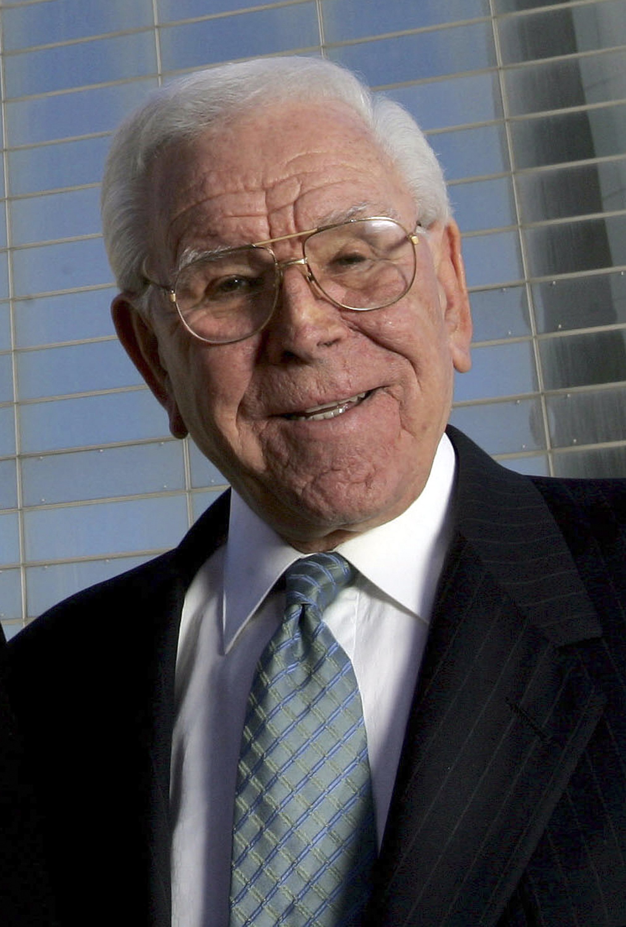 Rev. Robert Schuller remembered as dreamer, pastor, dad