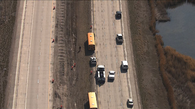 Dos autobuses escolares chocan cerca del Saltair en Utah 