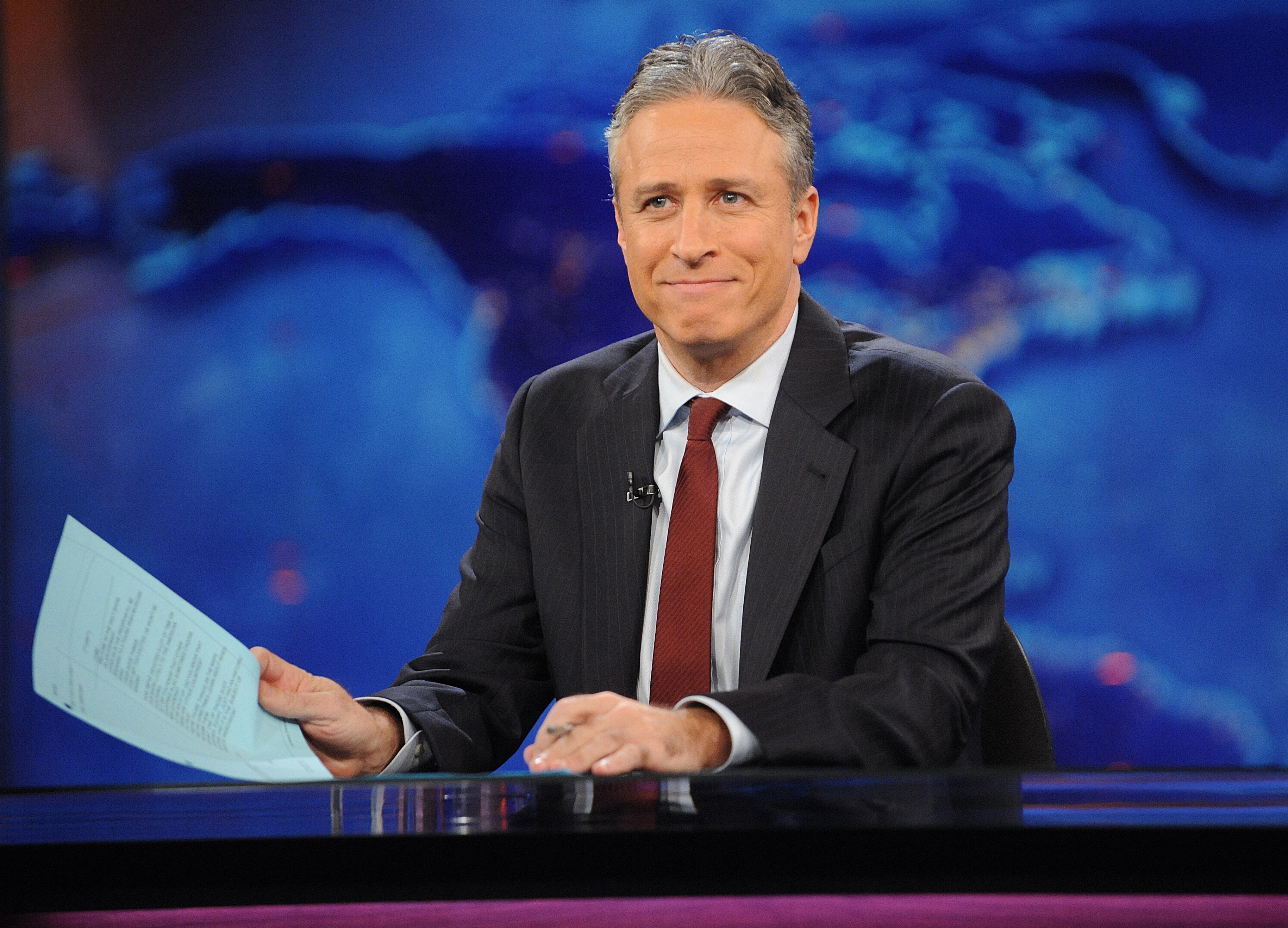 Jon Stewart sets Aug. 6 as 'Daily Show' exit date
