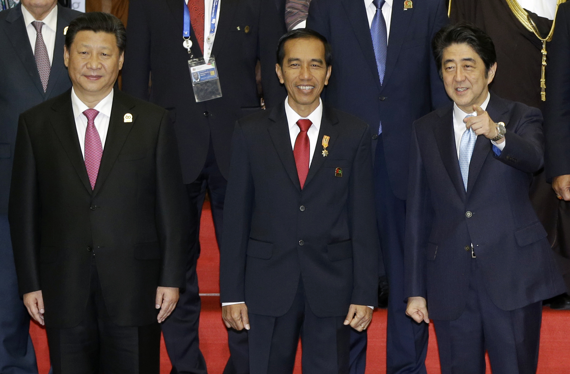 Japanese leader doesn't offer customary apology for WWII