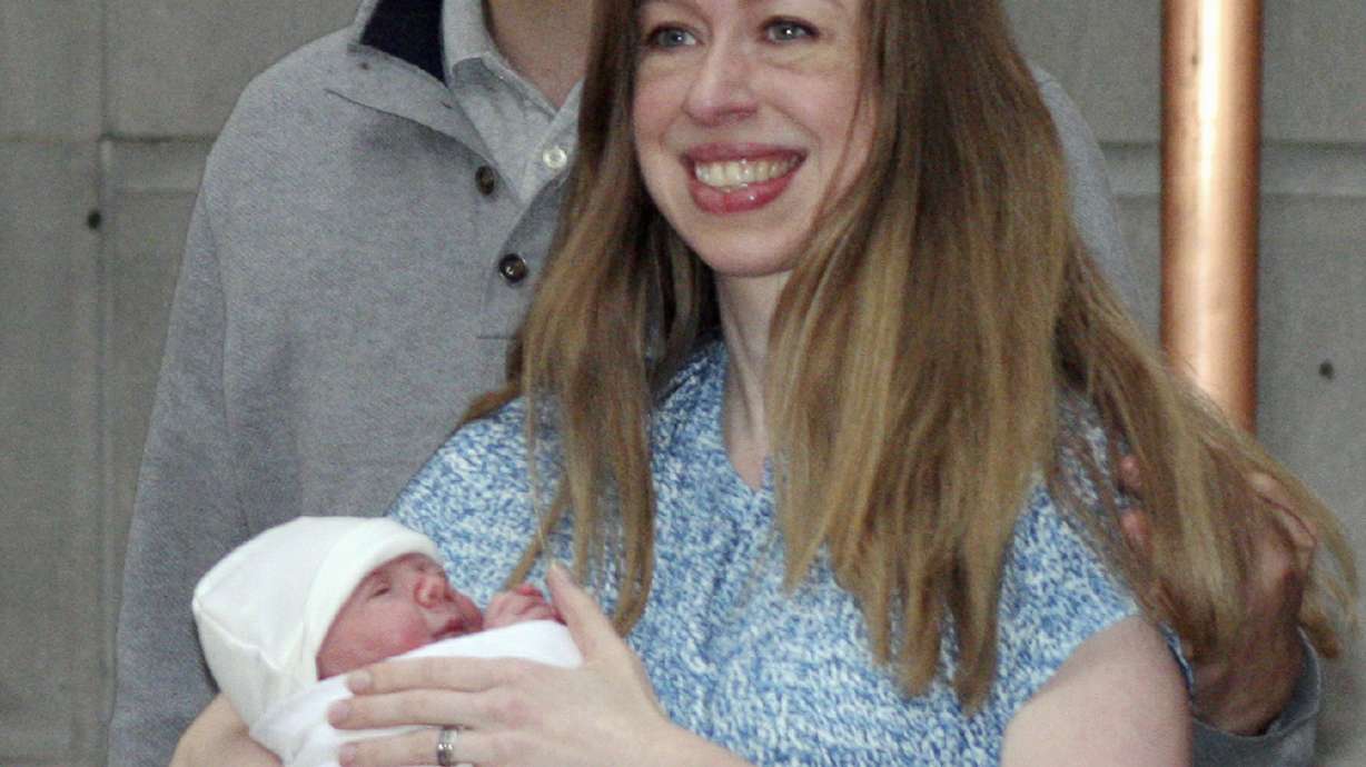 Clinton's infant granddaughter a touchstone in 2016 campaign