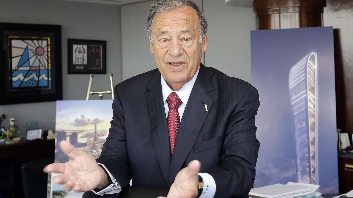 Planned 1,000-foot Miami tourist tower sparks politics scrum